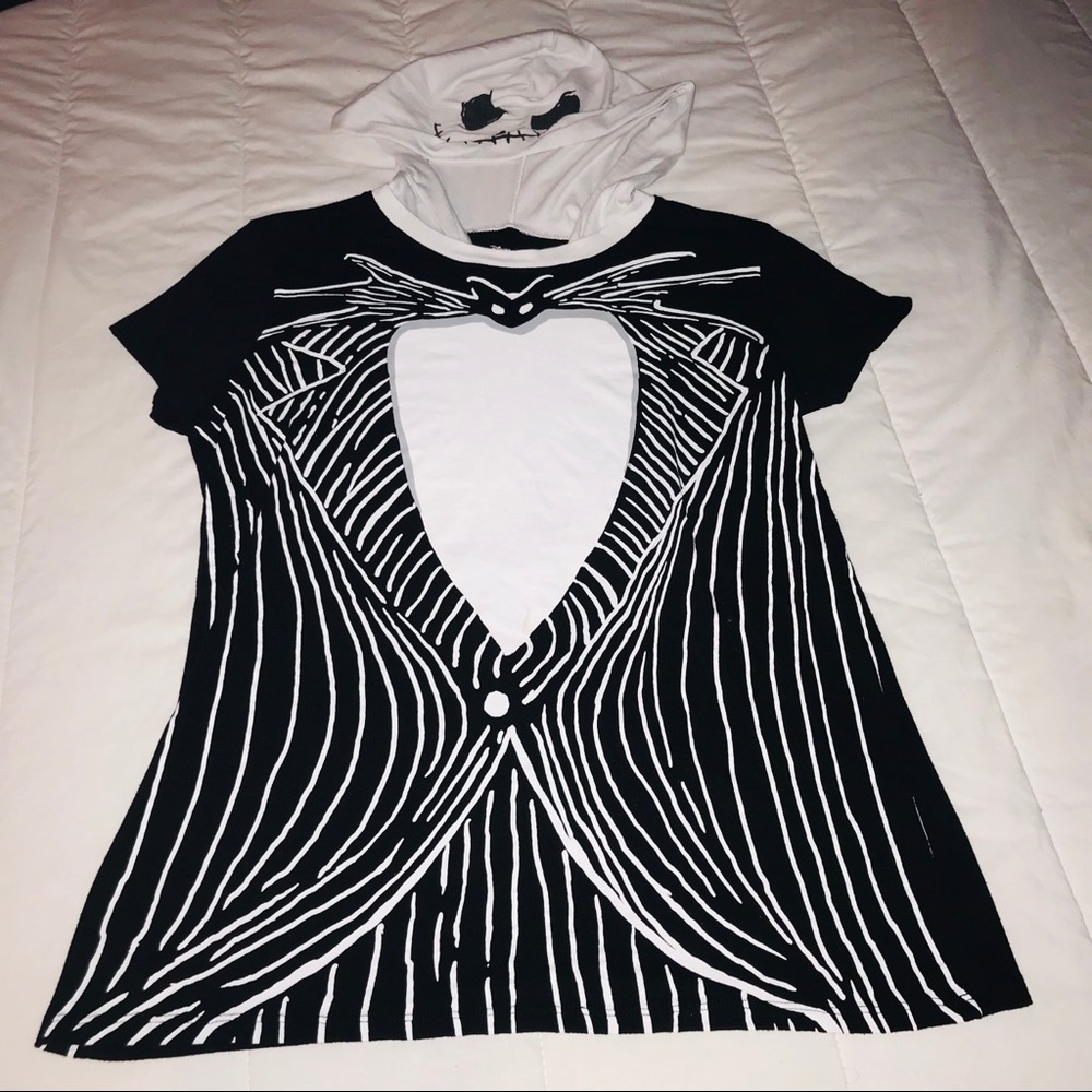 ⚡️Nightmare Before Christmas Hooded T Size L